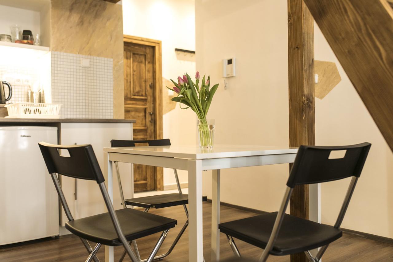 Freedom Rooms & Apartments Прага Экстерьер фото