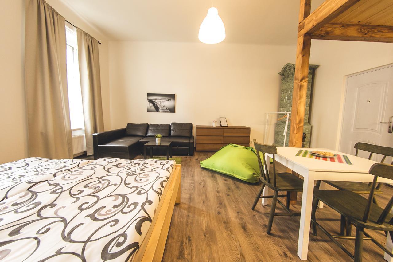 Freedom Rooms & Apartments Прага Номер фото